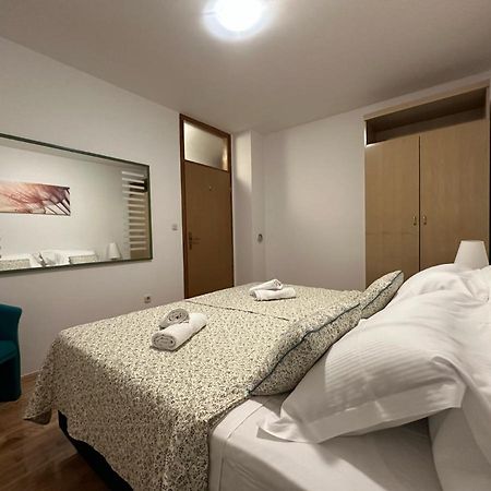 Family Apartment מאקרסקה מראה חיצוני תמונה