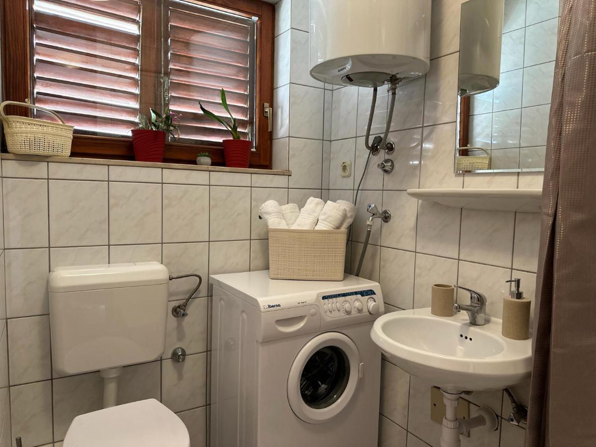 Family Apartment מאקרסקה מראה חיצוני תמונה
